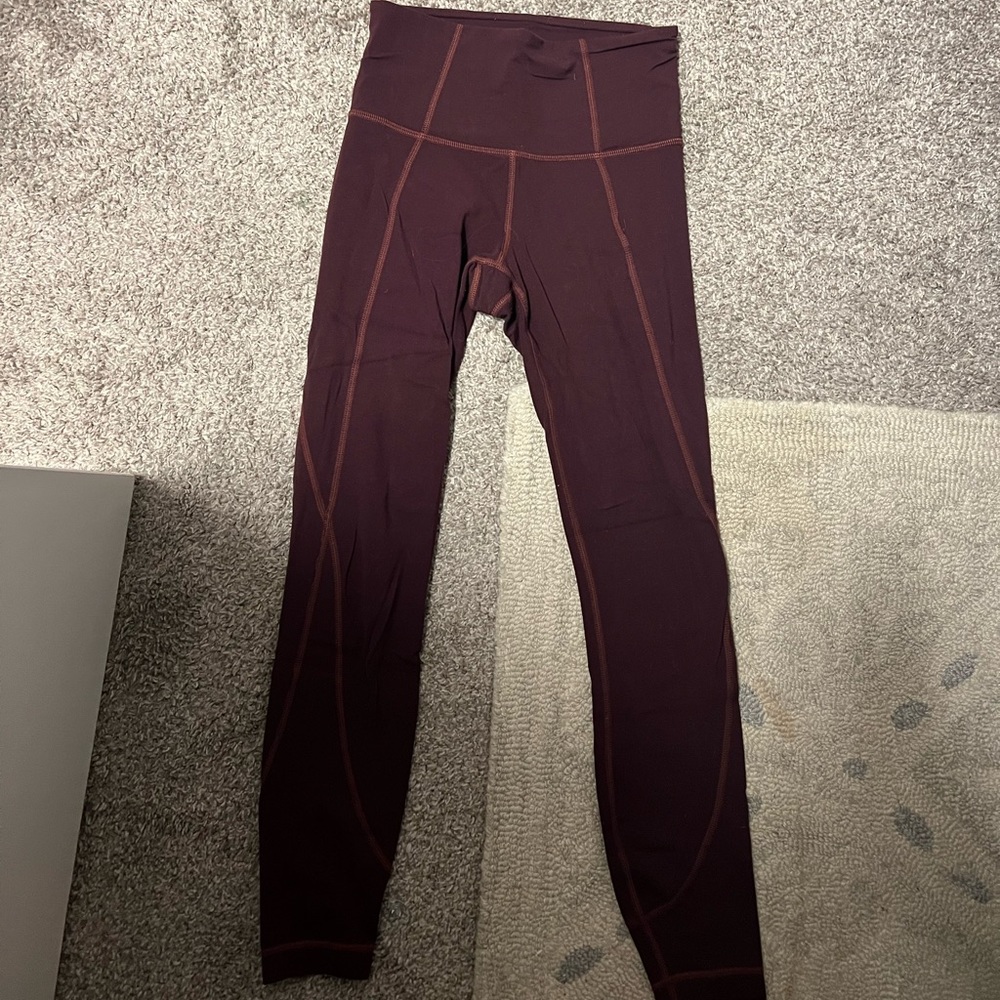 Athleta Salutation 7/8 Tight